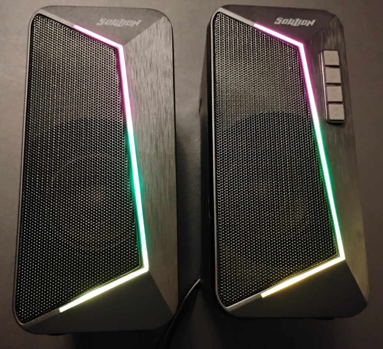 Soulion R40 RGB USB Bluetooth Speakers - Tested & Working