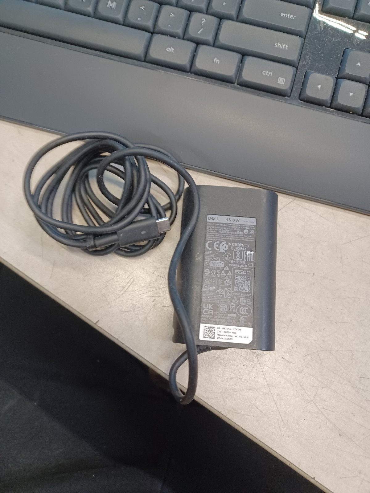 Genuine Dell AC/DC Adapter LA45NM171 45.0W 