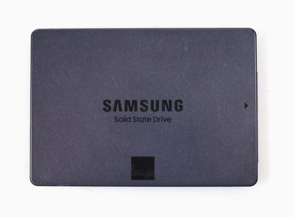 Samsung 870 QVO 2TB MZ-77Q2T0 2.5" SATA Solid State Drive