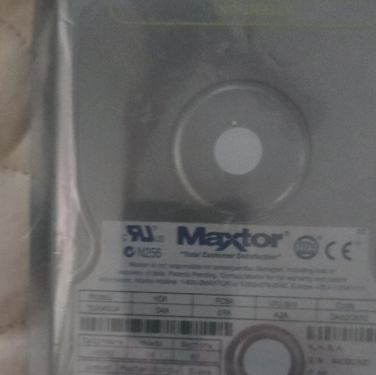 Maxtor 52049U4 20GB 3.5" IDE Internal Desktop HDD 5400RPM 2MB Cache