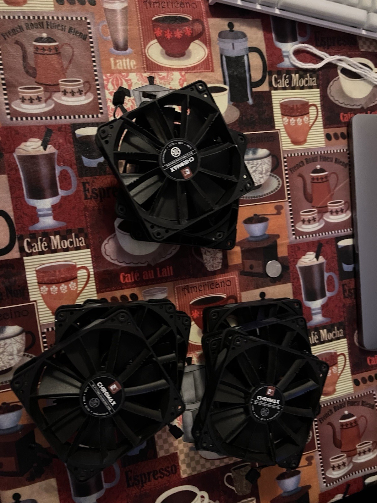 9~Nocuta NF-F12 PWM Chromax.Black.Swap, 9 Noctua NF-F12 Industrial,3~Noctua NF-A