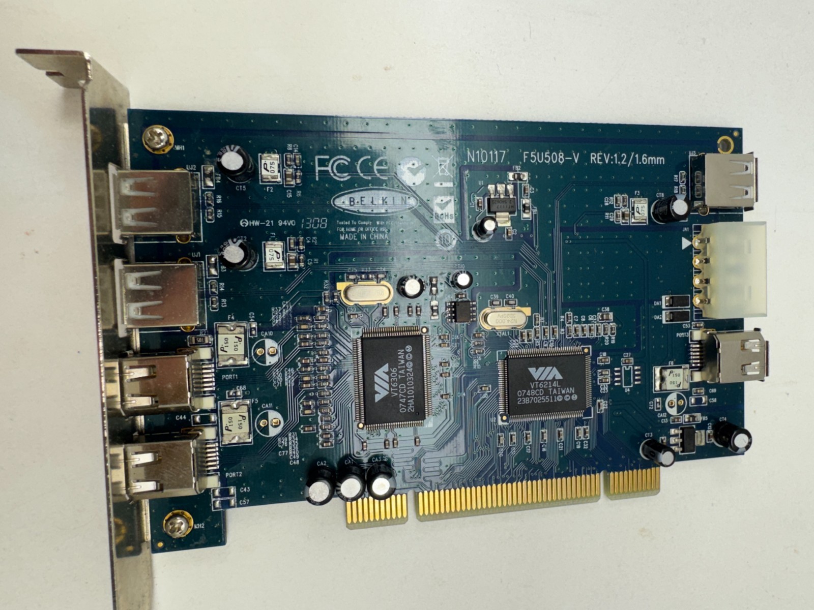 Belkin F5U508-V PCI FireWire 800/400 Card 4 Ports VIA VT6306 IEEE1394