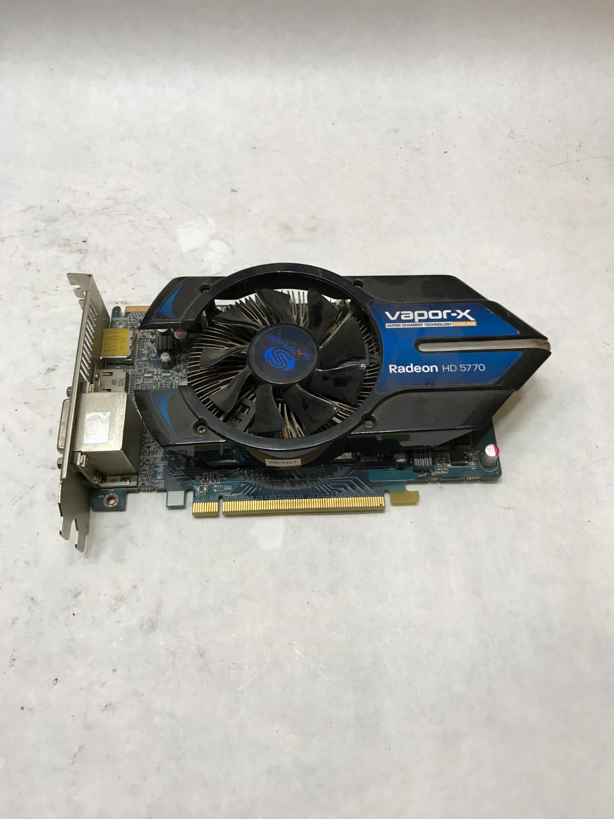 SAPPHIRE RADEON HD 5770 VAPOR-X 1GB GDDR5 PCI-E X16 Video Card UNTESTED - DW