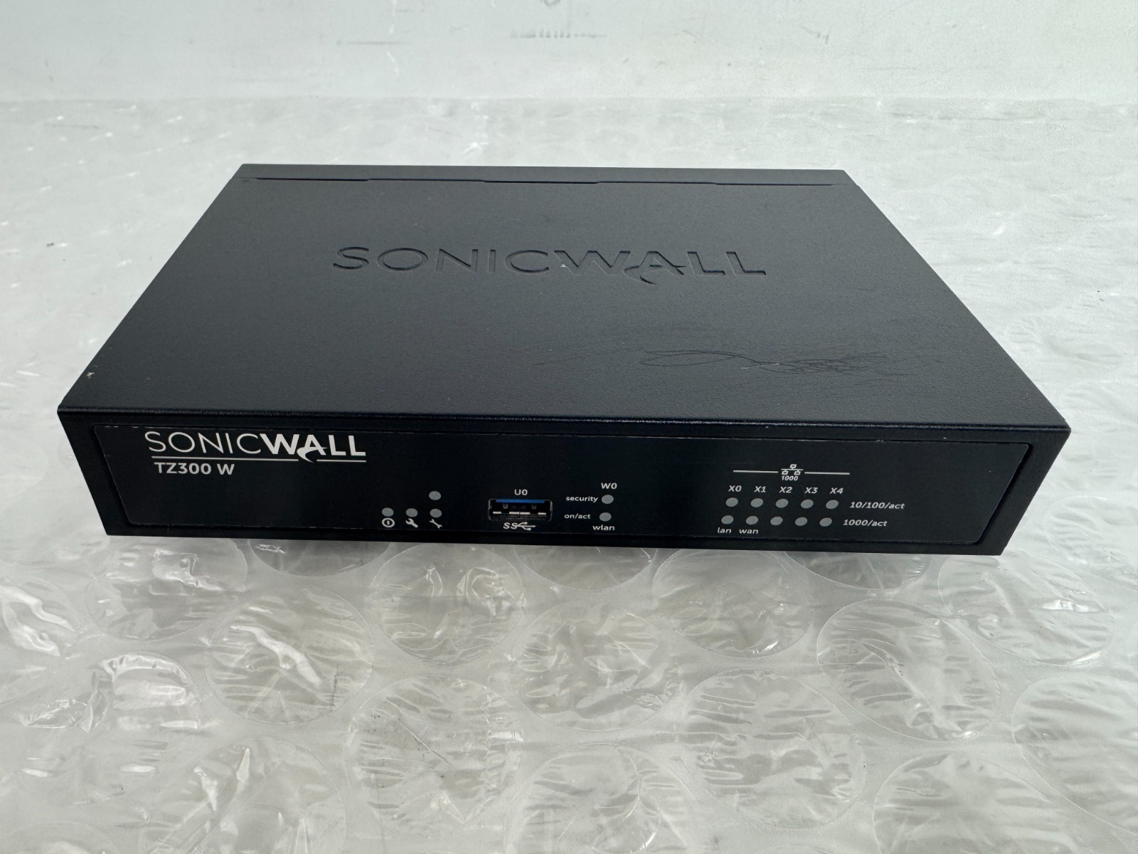 SonicWALL TZ300 W Firewall Appliance APL28-0B4