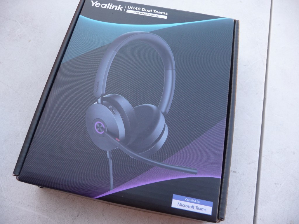 AU SELLER NEW YEALINK UH48  WIRED  W/ NOISE CANCELLING UH48-D-MS-C/A HEADSET