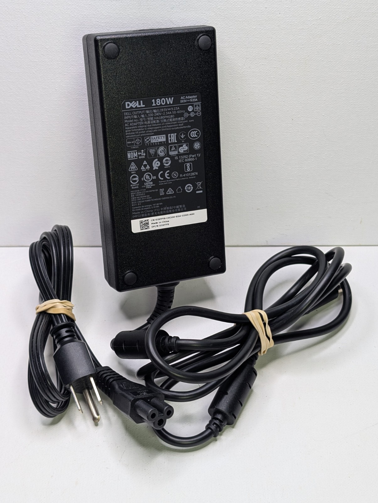 Dell 180W AC Adapter HA180PM180 03XYY819.5V 9.23A w/ Power Cord