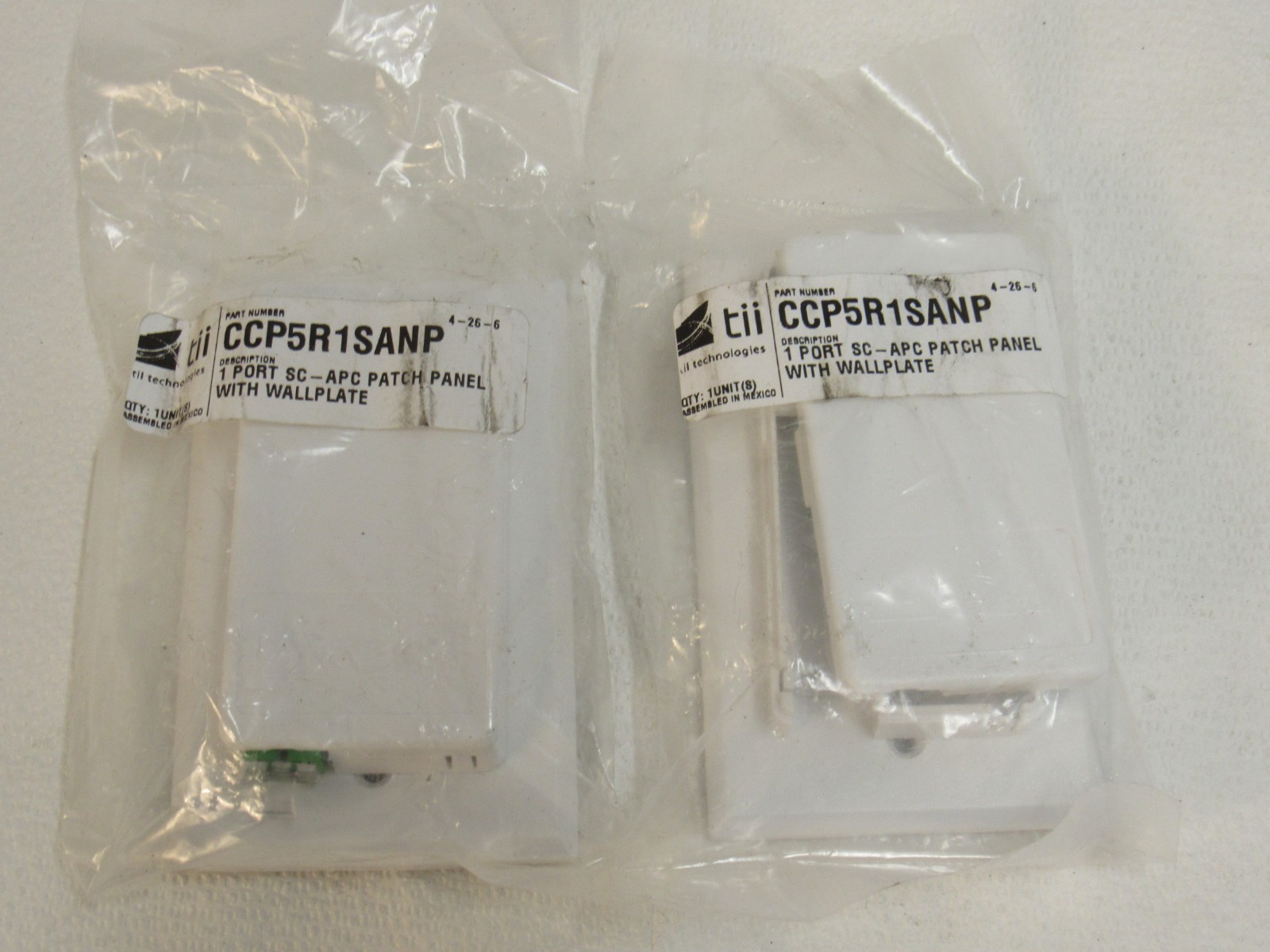 Tii Technologies CCP5R1SANP 1 Port SC-APC Fiber Patch Panel & Wallplate Lot of 2