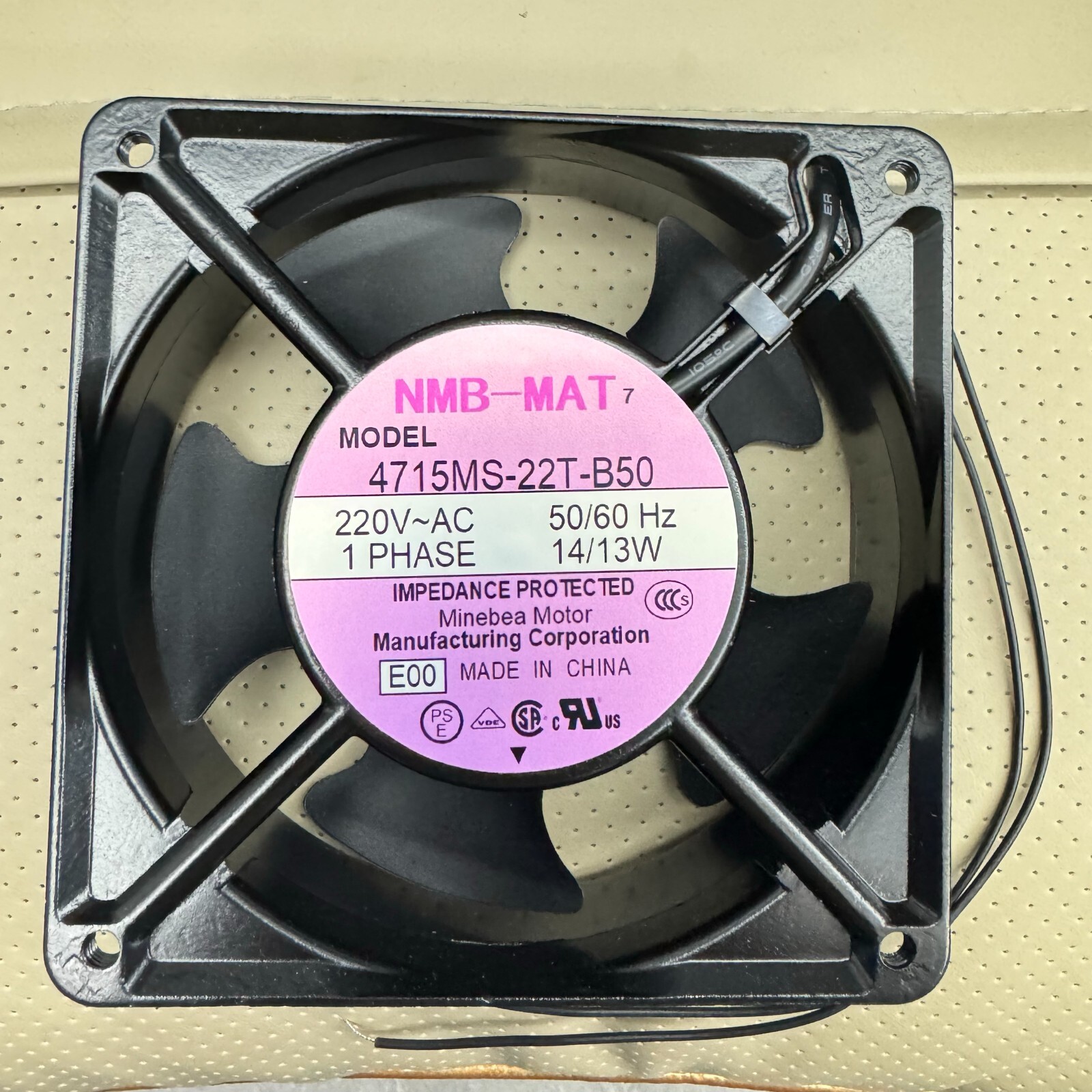 NMB-MAT 4715MS-22T-B50 220v cooling fan