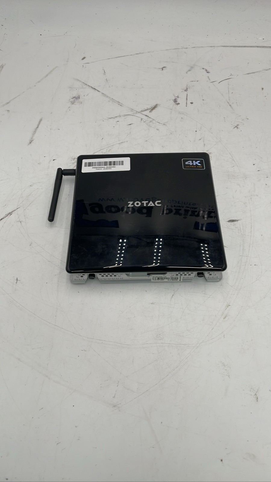 Zotac ZBOX BI325 U W2B N3160 4GB Ram 4K Ultra HD W/ WiFi Mini PC