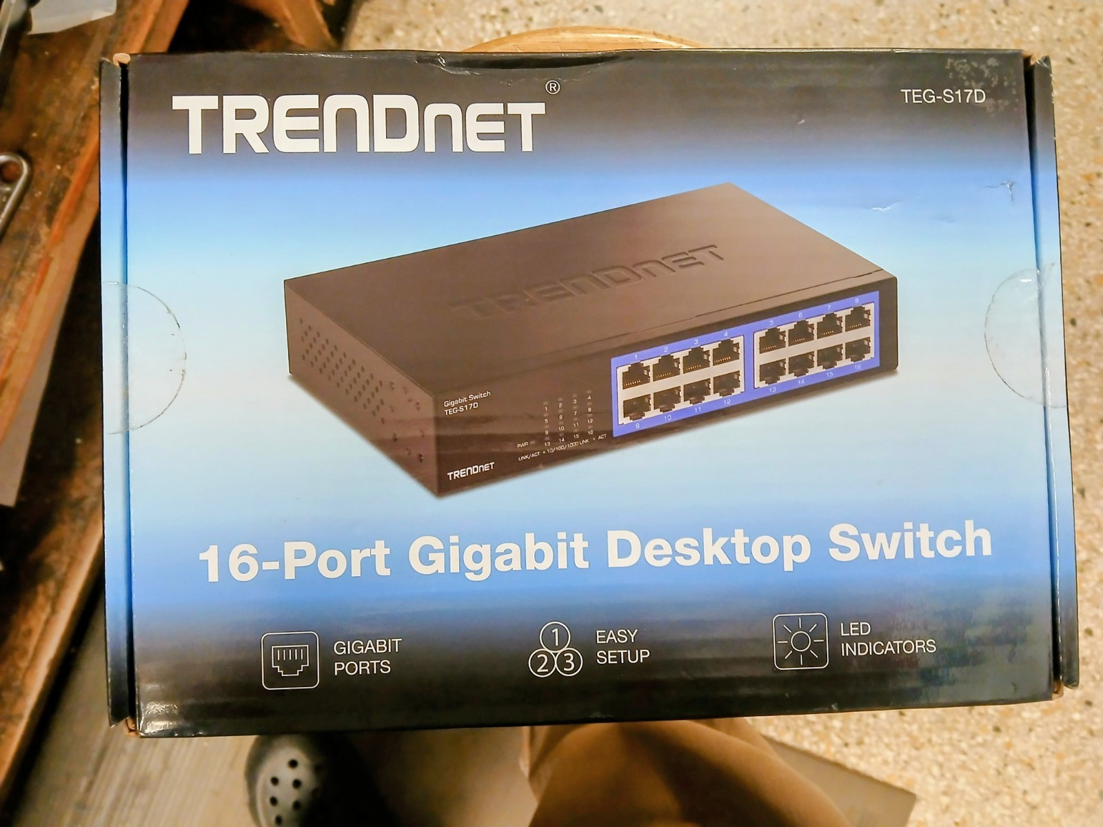 TRENDNET 16-PORT GIGABIT DESKTOP SWITCH