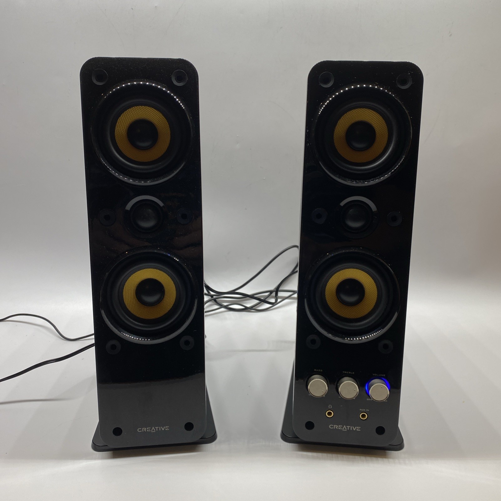 Creative GigaWorks T40 Series II 2.0 Multimedia Speaker System