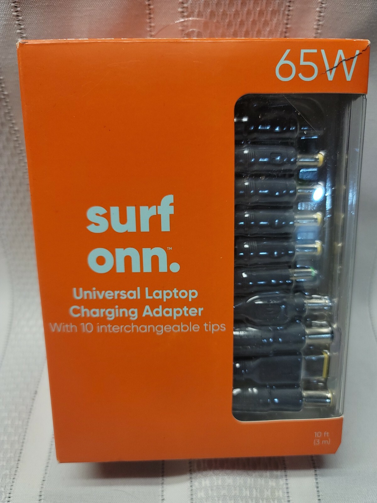 Surf Onn. 90W Universal Laptop Charger Adapter 10 Interchangeable Tips