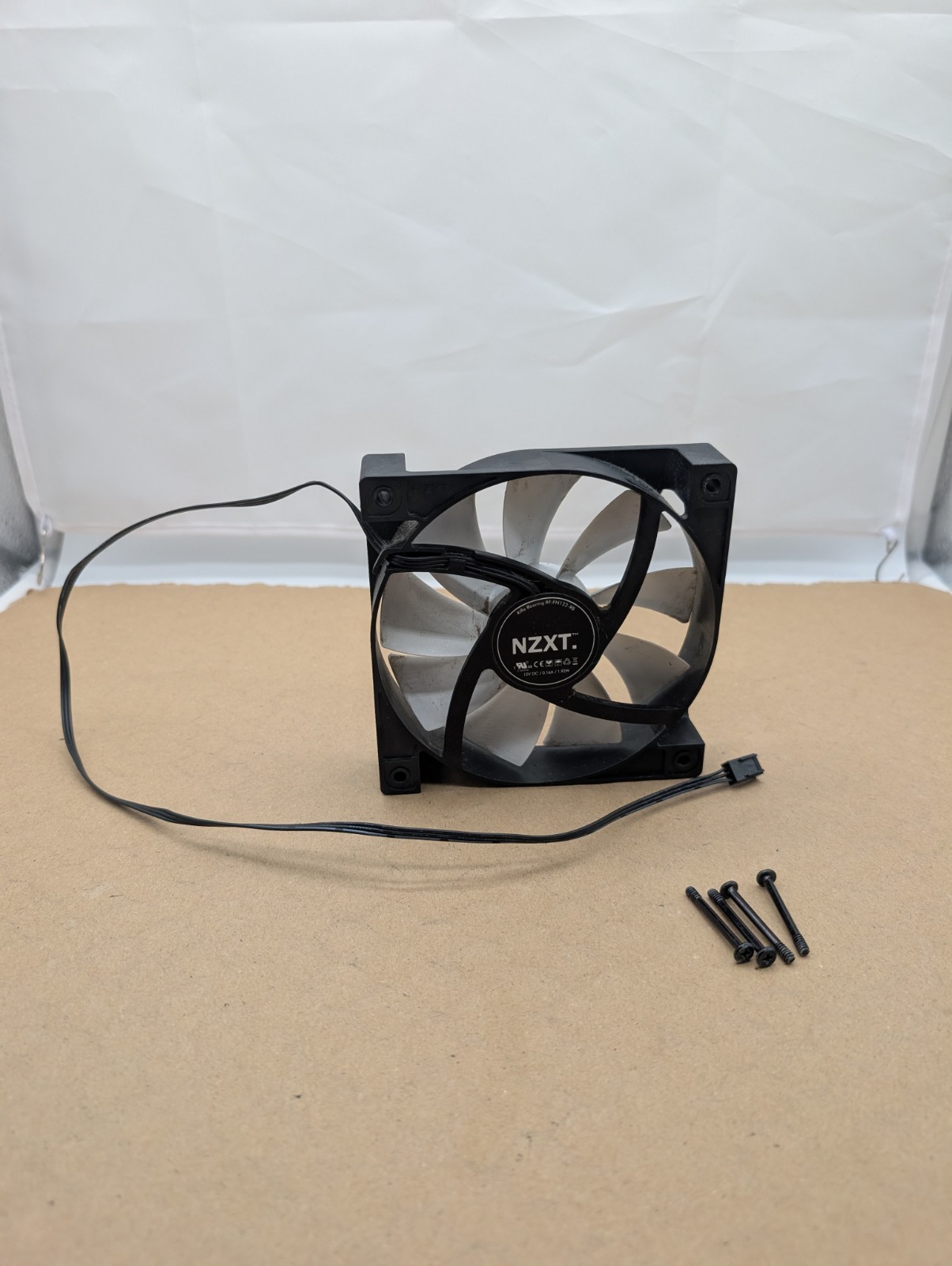 NZXT RF-FN122-RB Case Fan 120 mm. Used