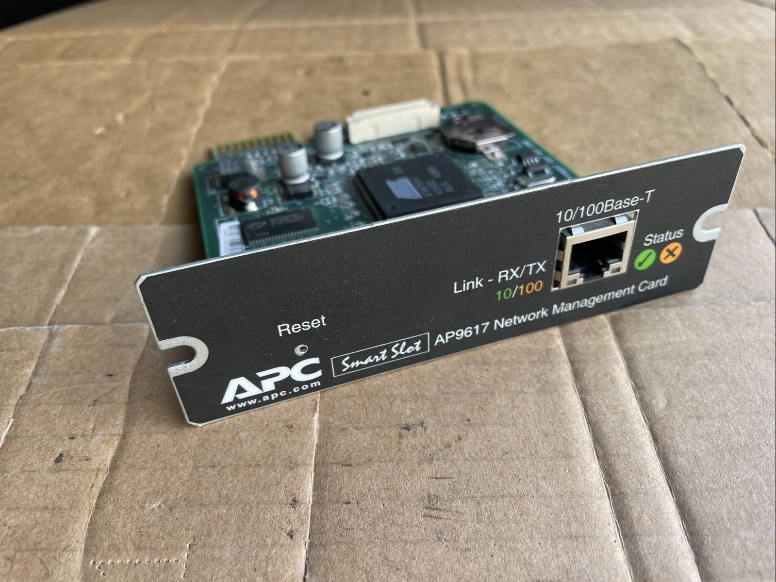 APC Smart Slot AP9617 Network Management Card