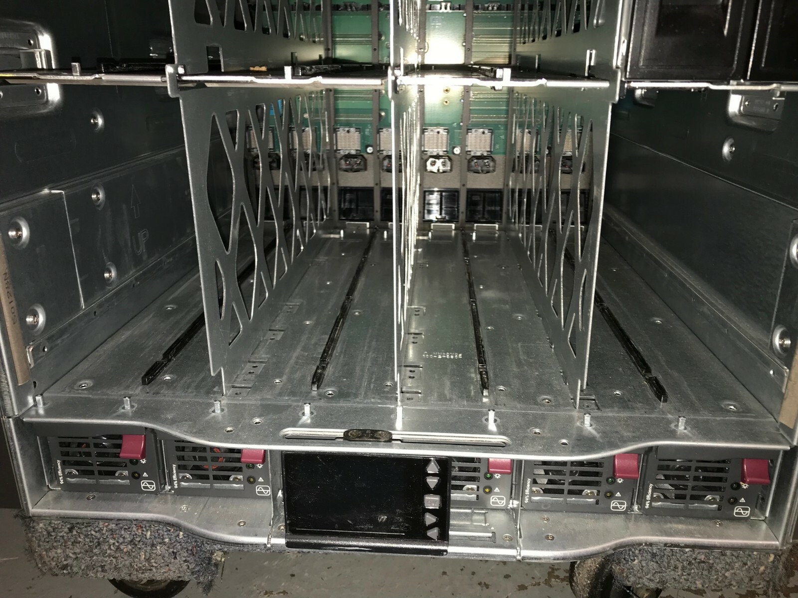 HP 681844-B21 BLC7000 CTO Enclosure NO power supplies w/10x Fan, OBA & rails.