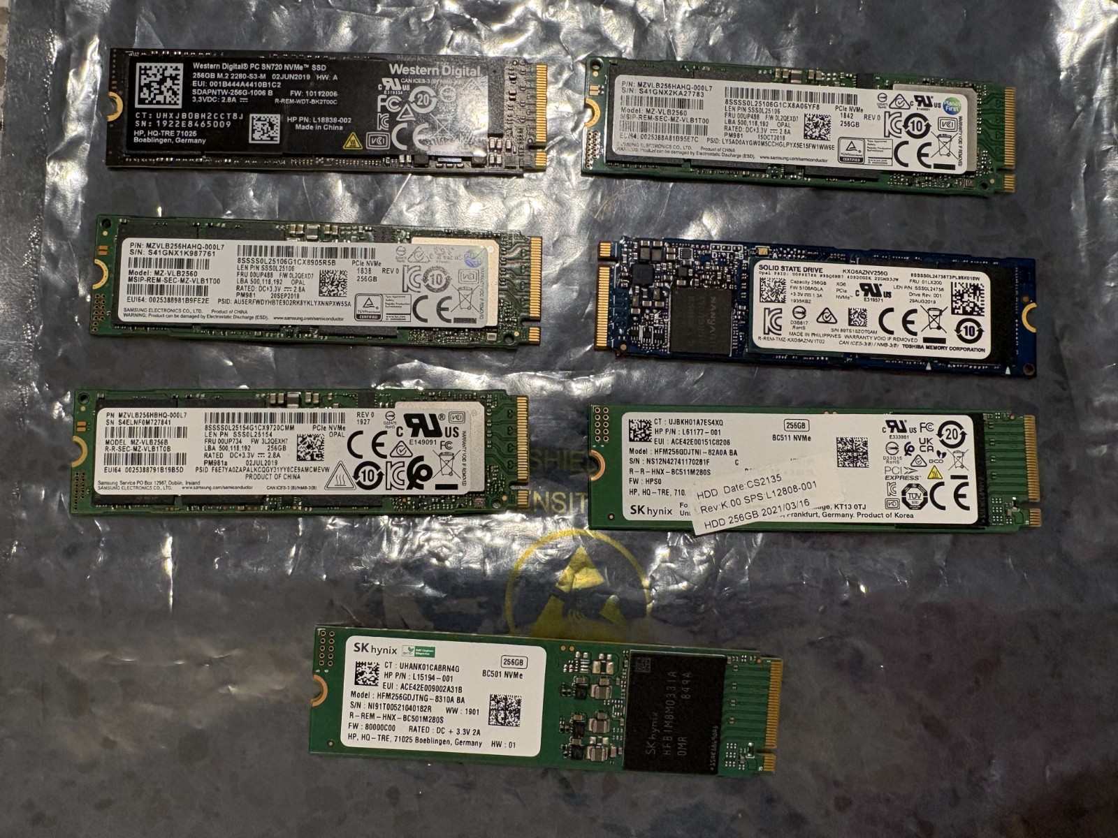 Lot of 7 Mixed Brand SSD 256GB M.2 NVMe 2280 Laptops Internal SSD