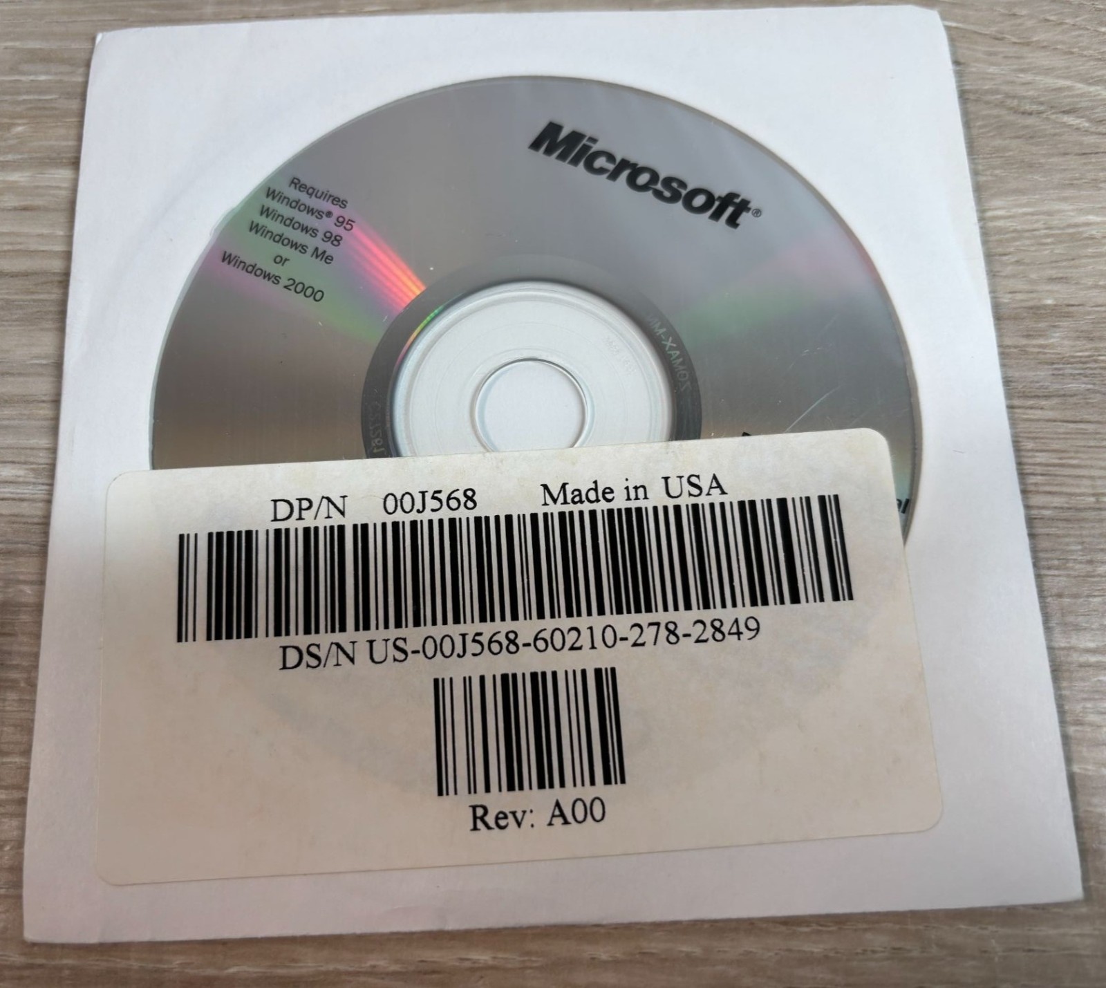 New Microsoft Money 2002 Sealed Standard CD-ROM Dell Edition With COA