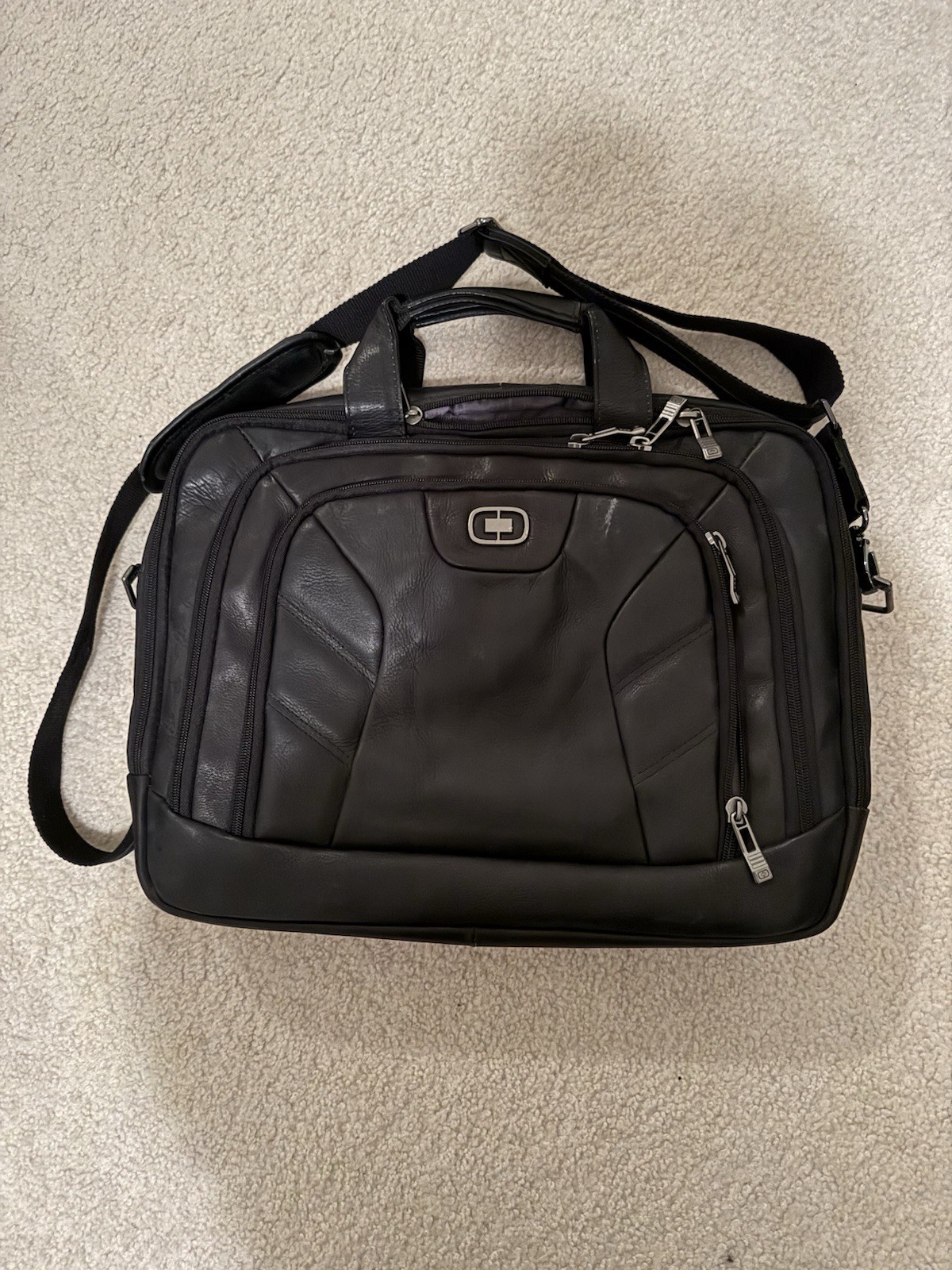 OGIO Dividend Leather Messenger Bag (Model 417017) – Fits 17" Laptop