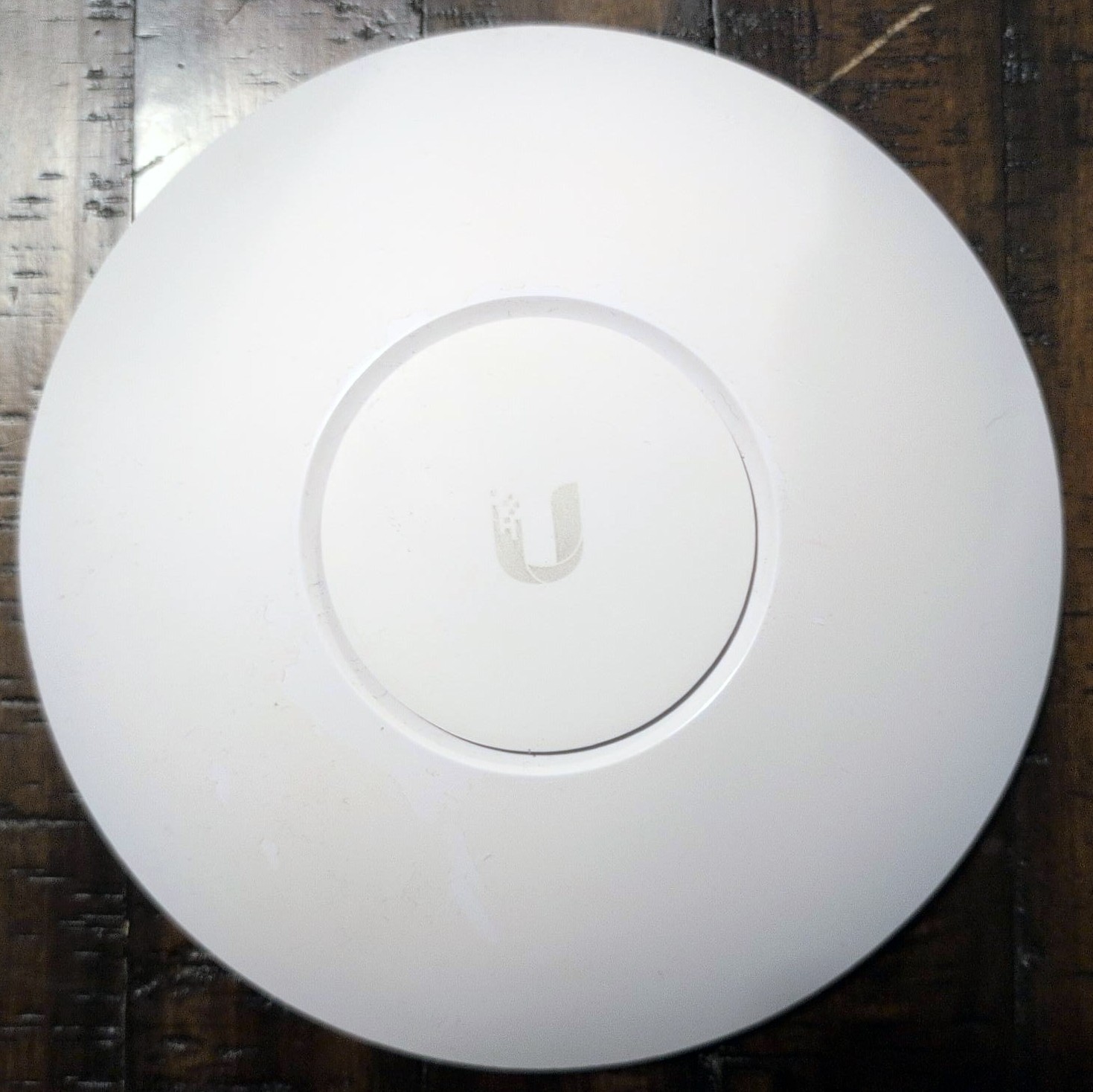Ubiquiti Networks UniFi AC HD 802.11ac Wave 2 Enterprise Wi-Fi Access Point
