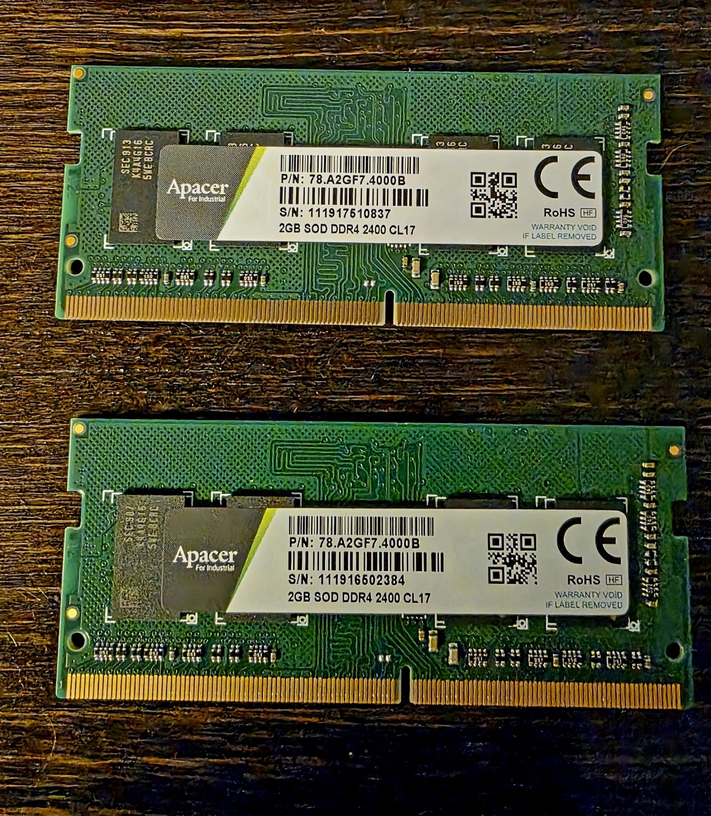 2x Apacer 78.A2GF7.4000B 2GB 19.2GB/s DDR4-2400 1200 MHz CL17 SDRAM SO-DIMM
