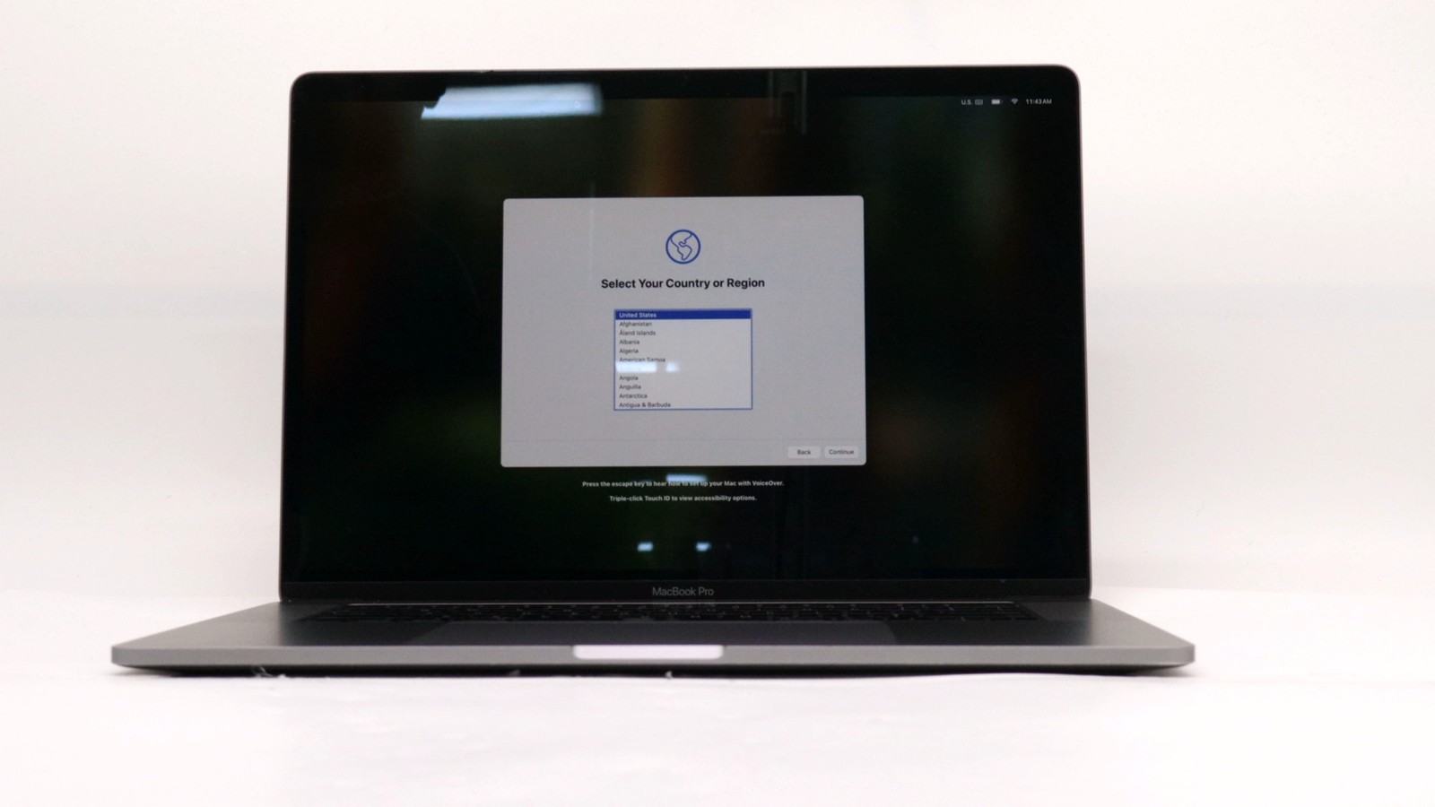 Apple Macbook Pro 15" i7-8750h 16GB 512GB BATTERY ISSUE