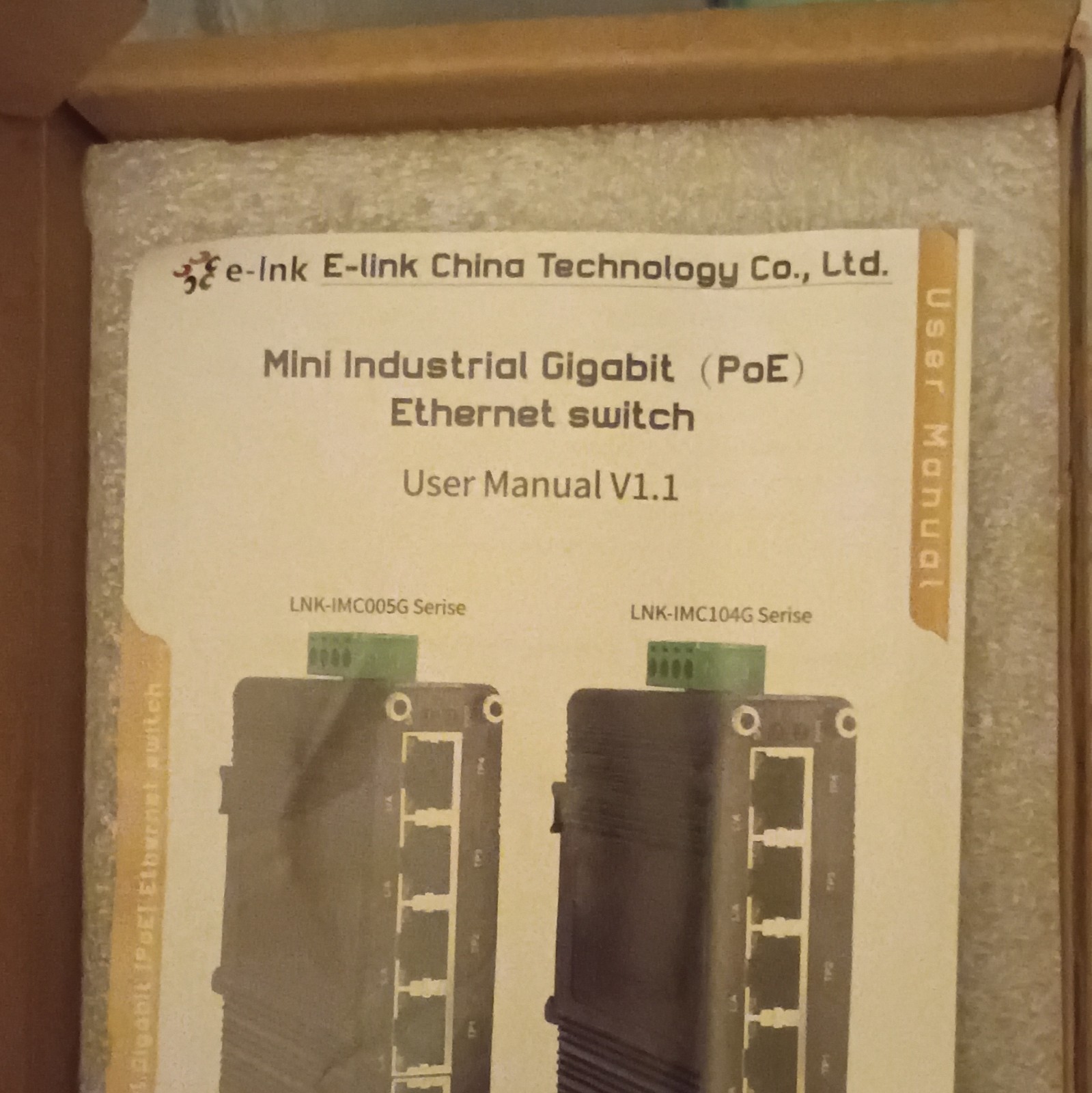 e-link Mini Industrial 5-Port Gigabit PoE Unmanaged Switch LNK-IMC005G