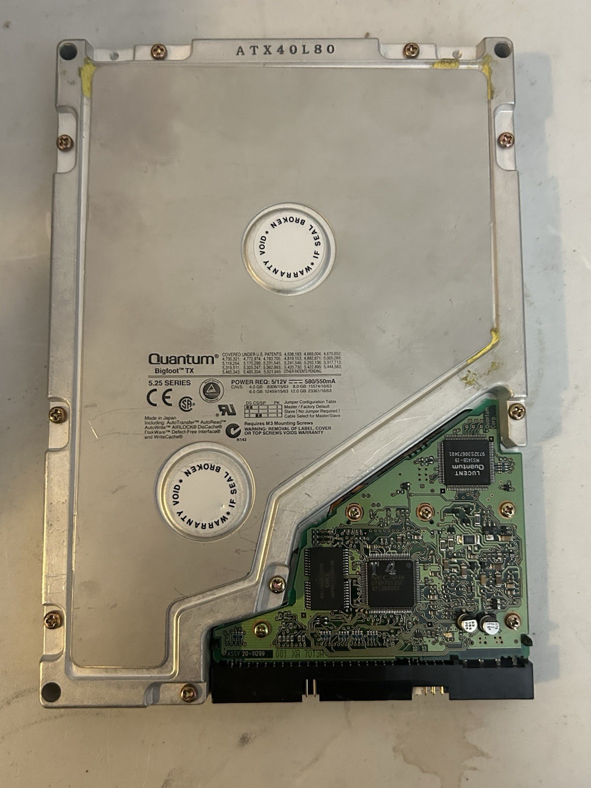 Quantum Bigfoot TX04A10Y 4.0AT 5.25" IDE Hard Drive ATX40V80