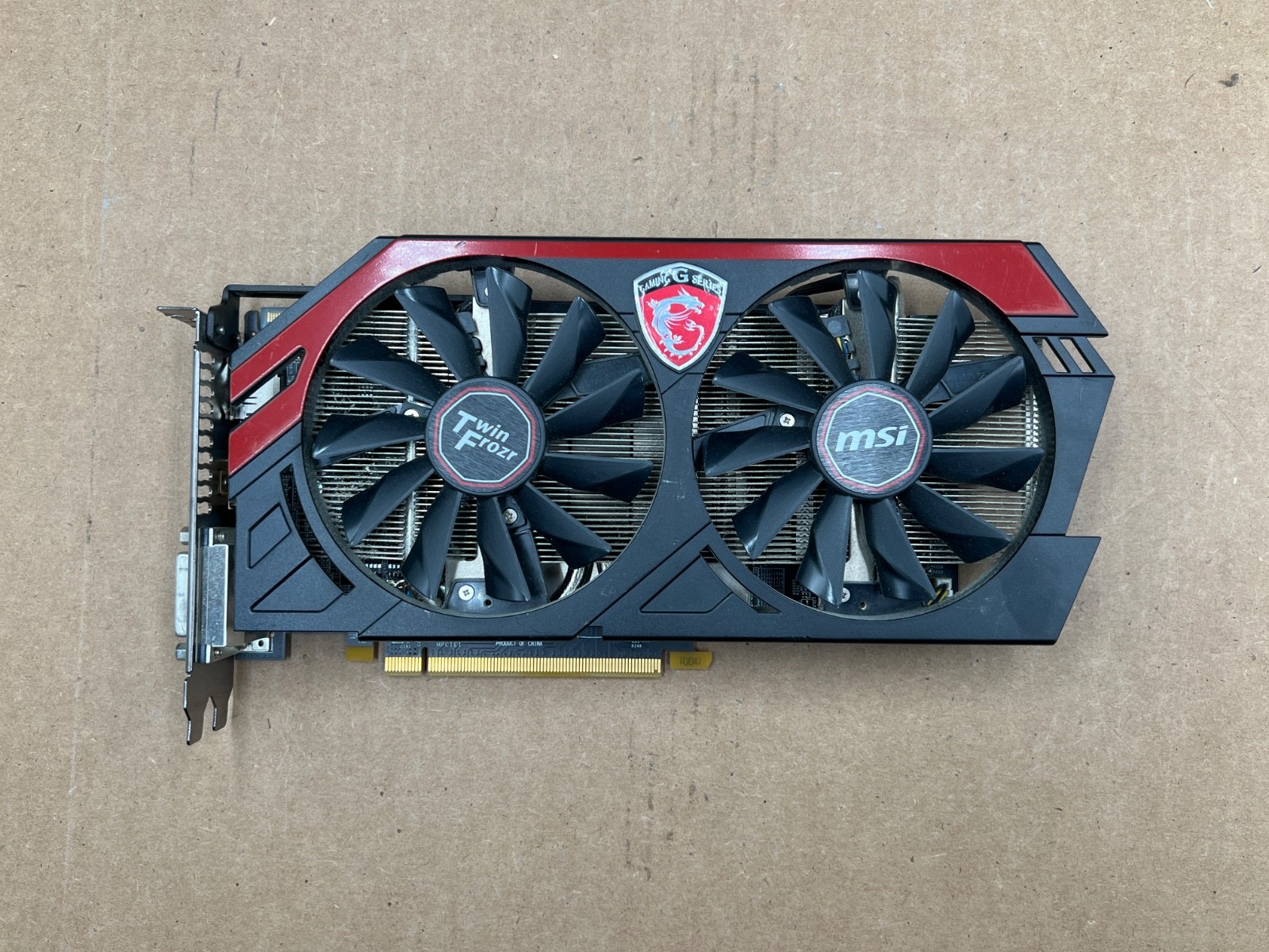 MSI Radeon R9 270X GAMING Ready 3DMARK 2GB GDDR5 Gaming Video Graphics Card