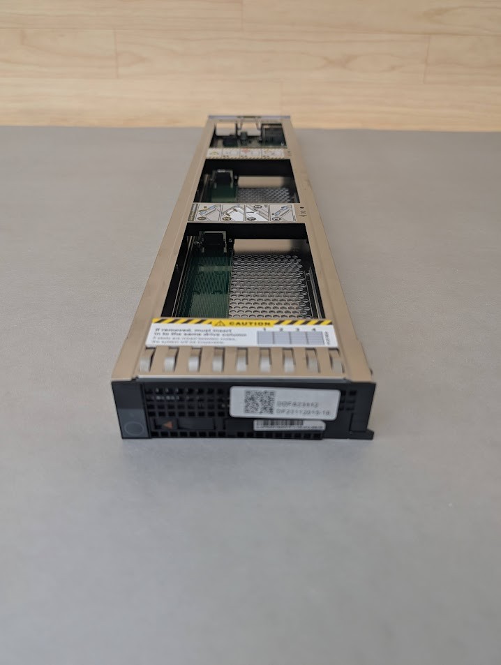 Dell EMC Isilon Infinity 3-Bay HDD Sled 100-572-062-03