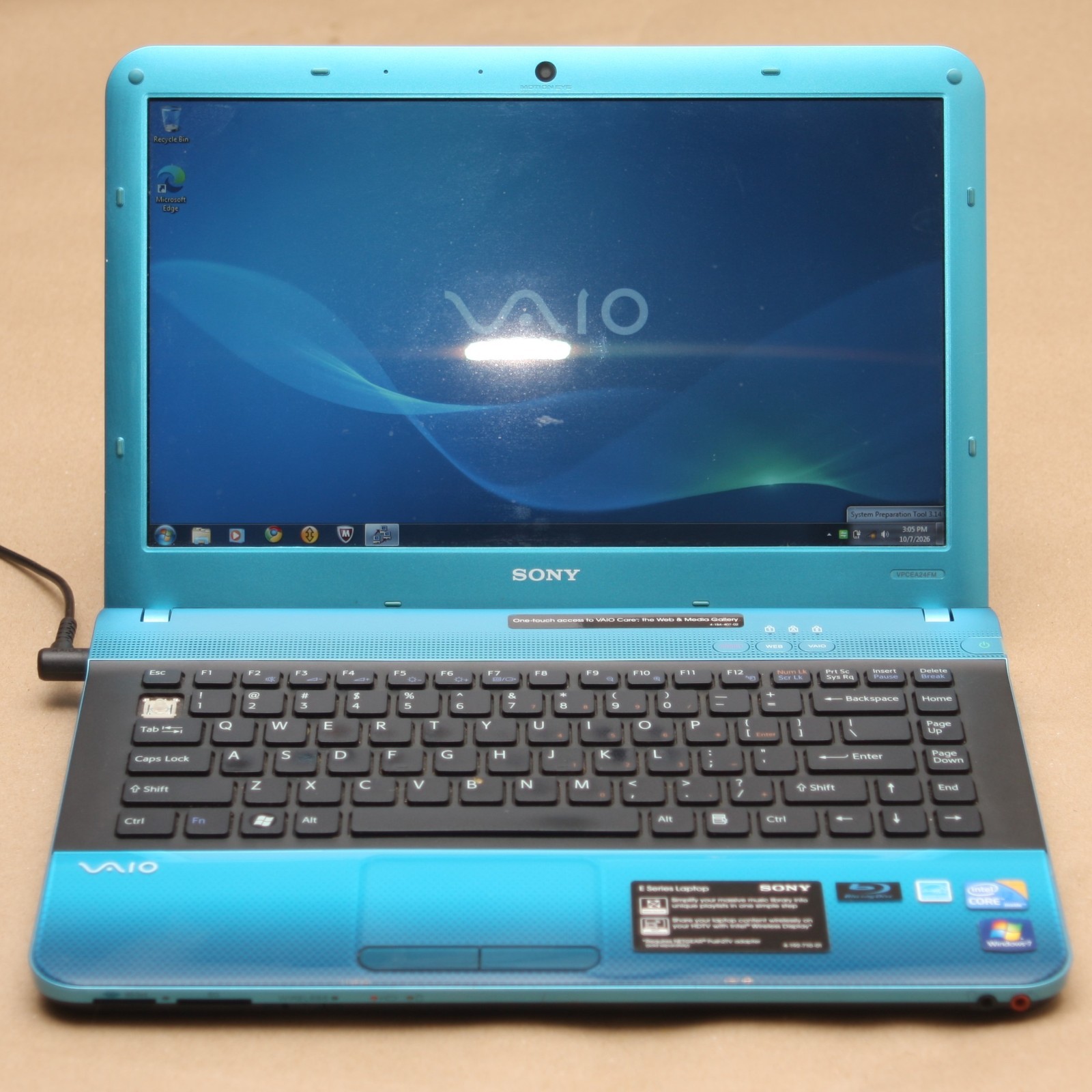 Sony VAIO VPCEA24FM/L Core i3-350M Intel HD Graphics 500GB HDD 4GB RAM Windows 7