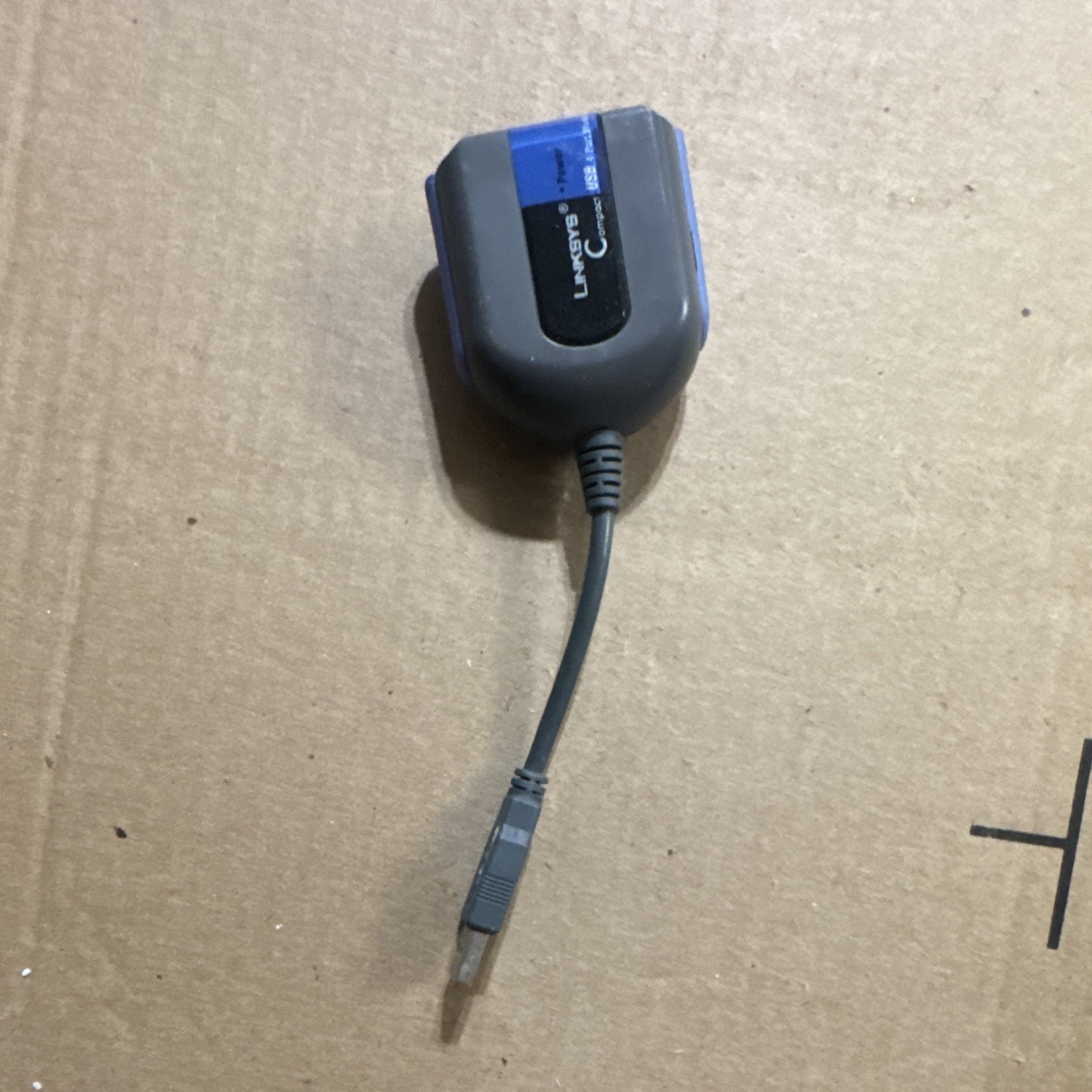 Linksys Portable USB-A 4-Port Hub 4 in Cable, Gray/Blue USBHUB4C