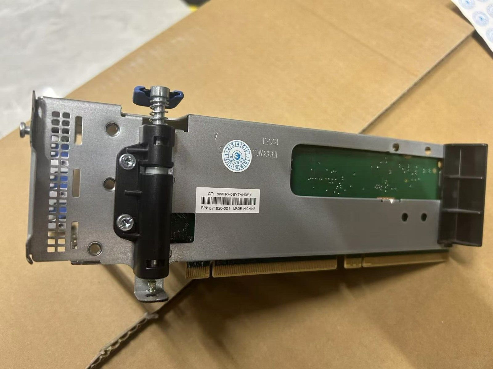 HPE ProLiant DL38X Gen10 1-Port 3x x8 NVMe SlimSAS Expander Kit 867806-B21 x8/x8