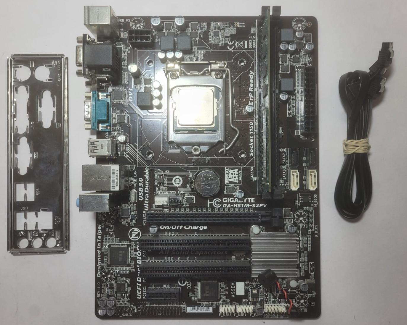 Gigabyte GA-H81M-S2PV Motherboard Core I3-4150 2GB RAM, IO Shield # 2251