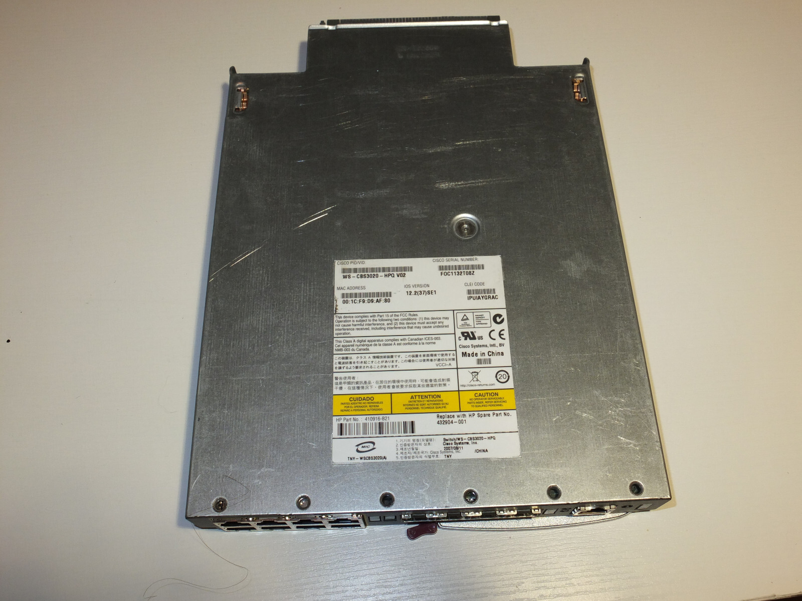 Cisco  Catalyst WS-CBS3020-HPQ Network Switch