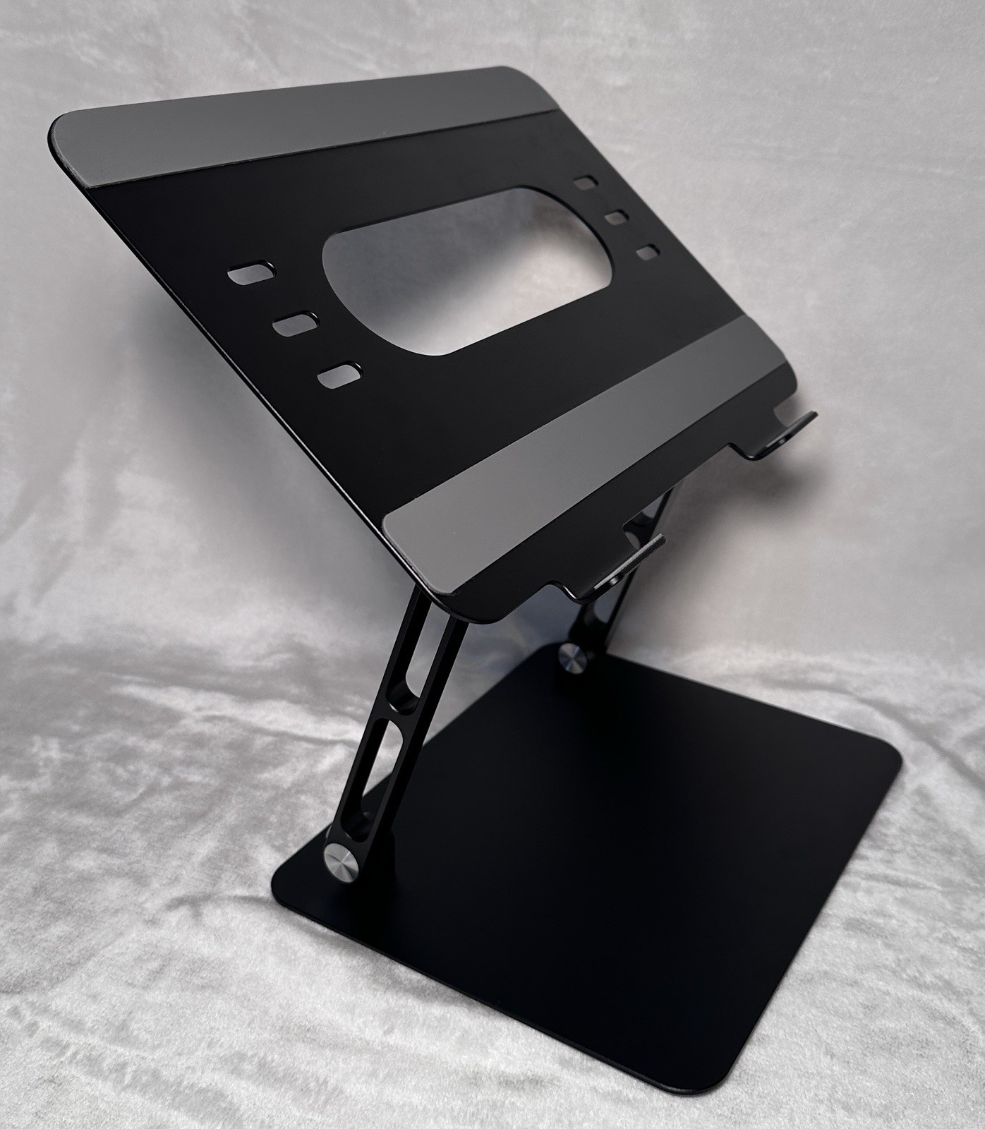 Orlian Adjustable Aluminum Laptop Stand for Desk, Laptop Riser for 11-16" Black