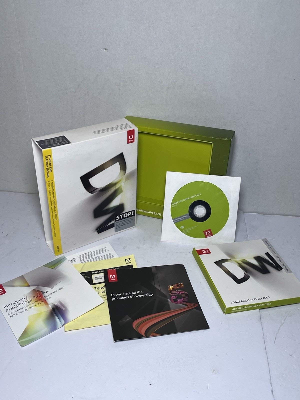 Adobe DreamWeaver CS5.5 Student & Teacher Edition Edition - Version for MAC OS