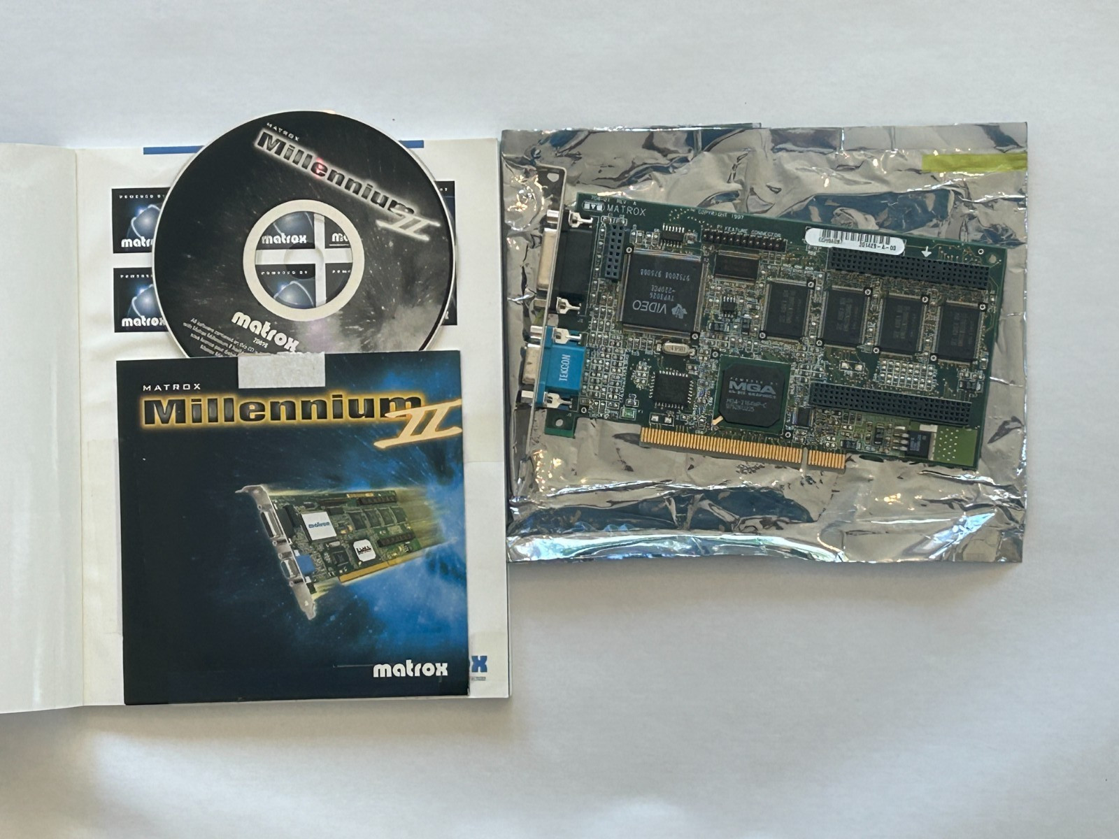 Matrox Millennium II 708-01 PCI Graphics Video Card 4MB WRAM MGA-2164W VGA