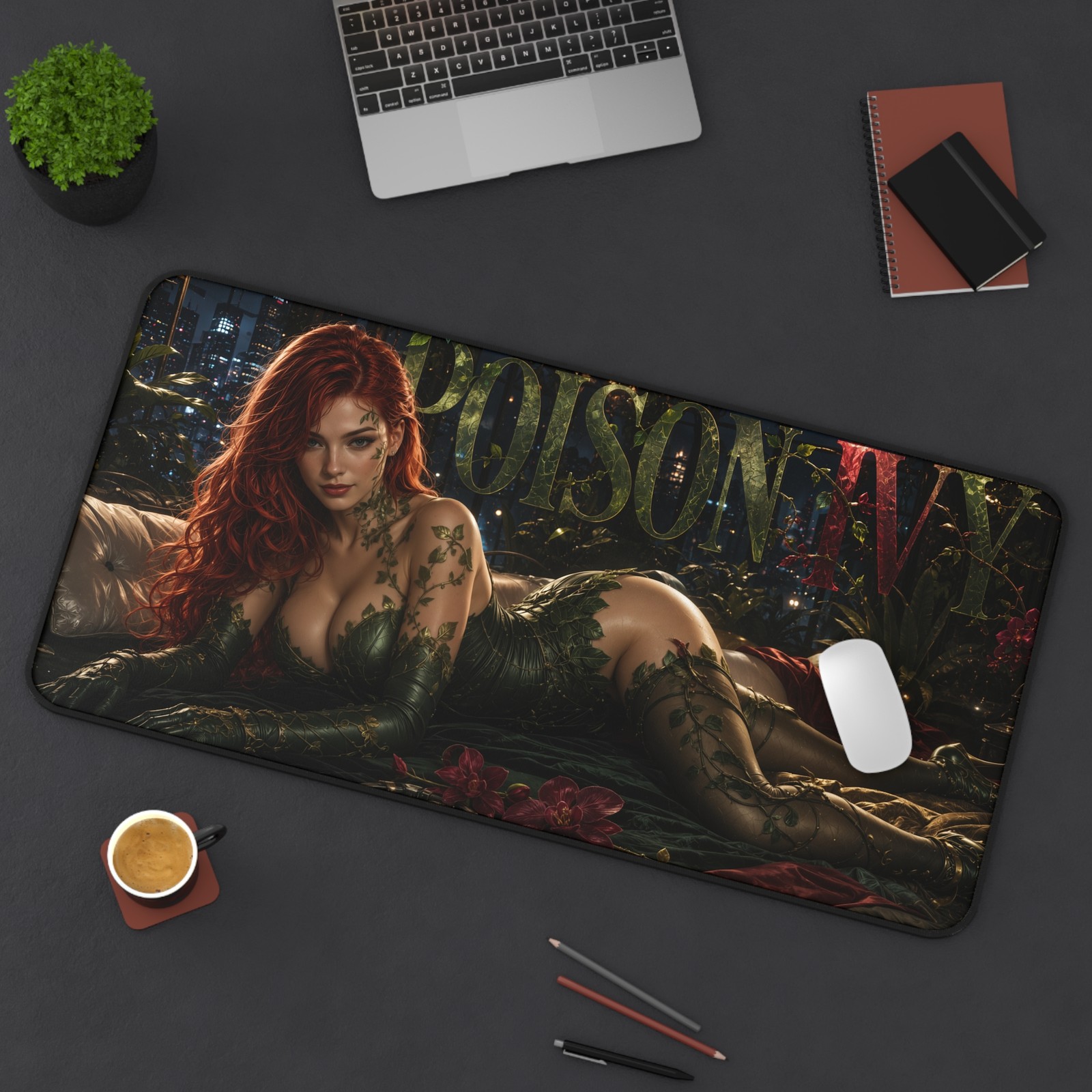 Poison Ivy Mouse Pad, DC Comics XXL Gaming Desk Mat, Villain Pad