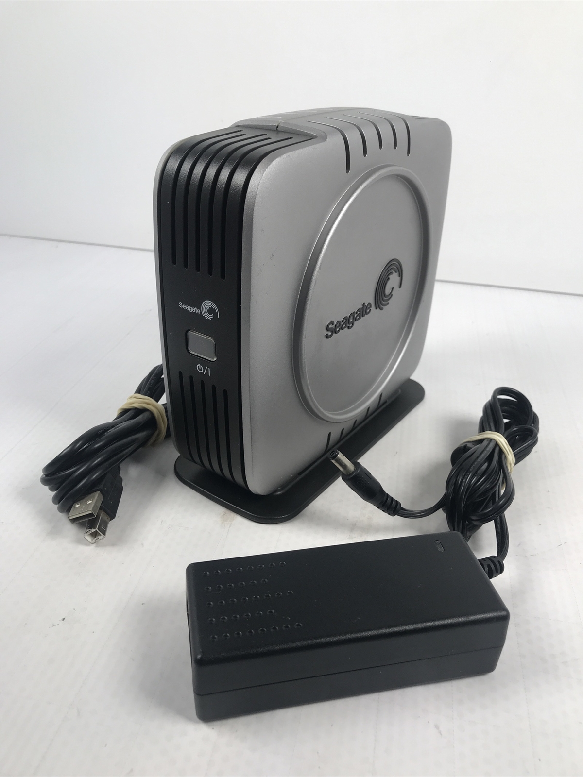 9Y7686-560 Seagate Pushbutton Backup 400GB 7200rpm USB 2.0 External Hard Drive