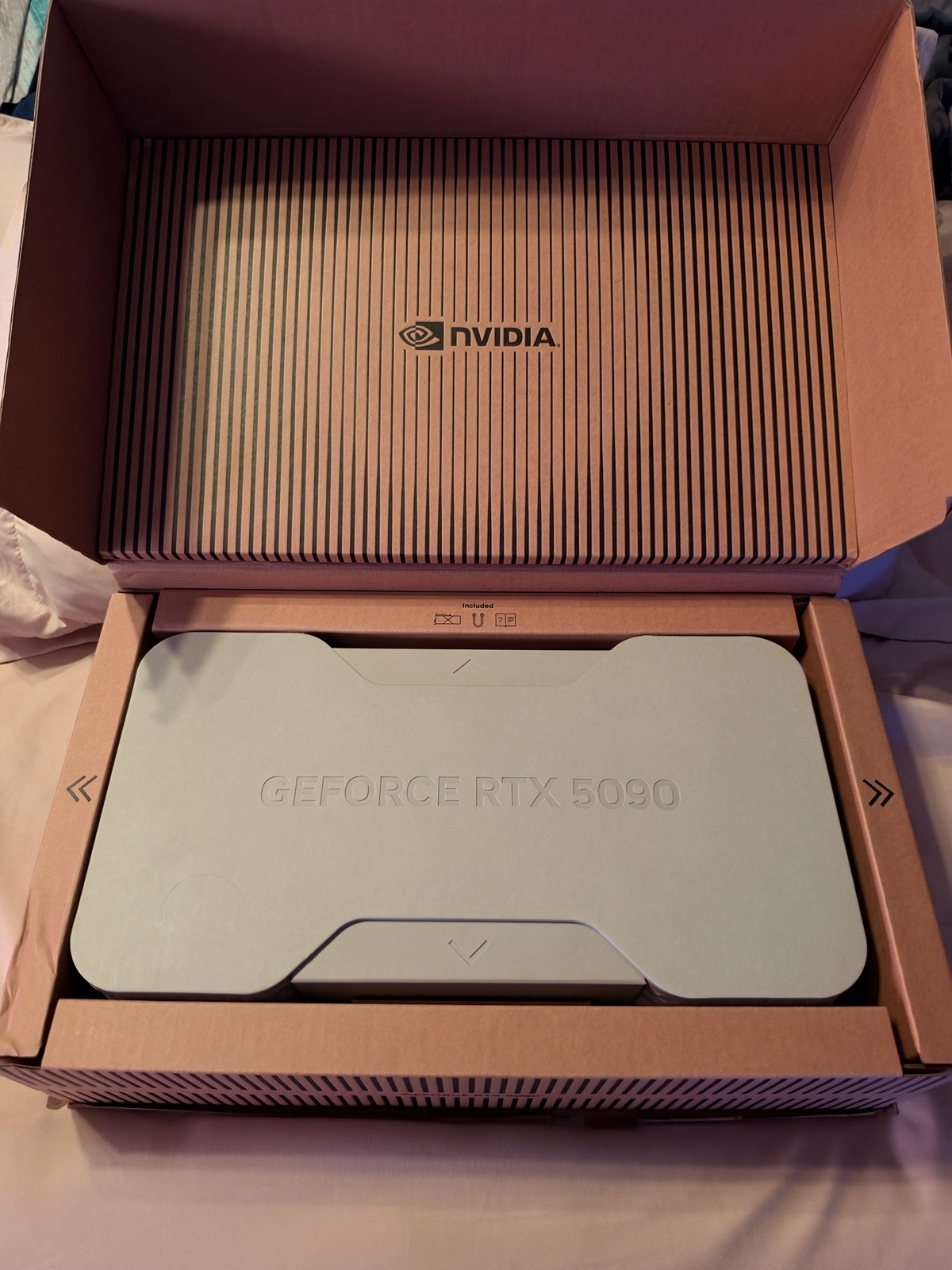 NVIDIA GeForce RTX 5090 Founders Edition 32GB GDDR7 Graphics Card FE