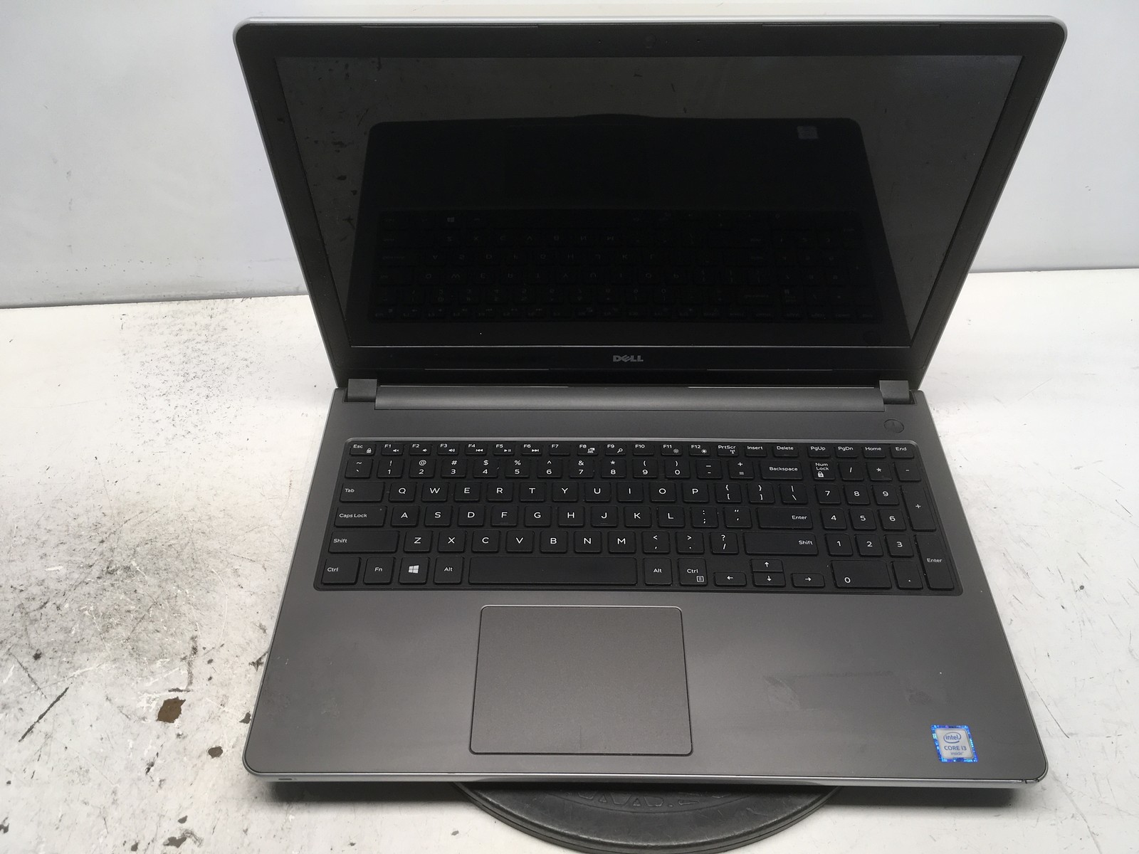 Dell Vostro 3560 Intel i3-6100U 2.3GHz 2 GB NO HDD No Batt