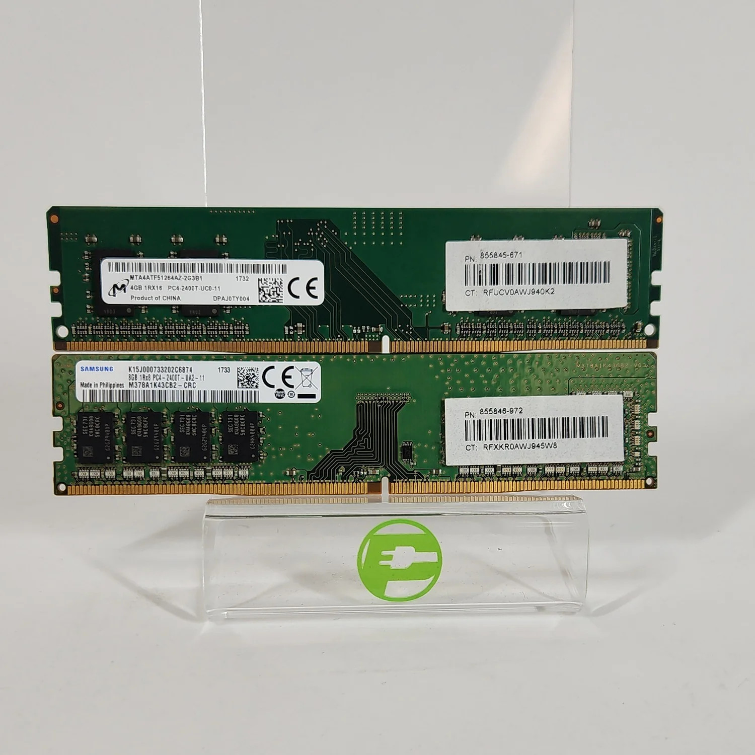 Samsung 8GB (1x8GB) RAM DDR4 2400MHz M378A1K43CB2-CRC