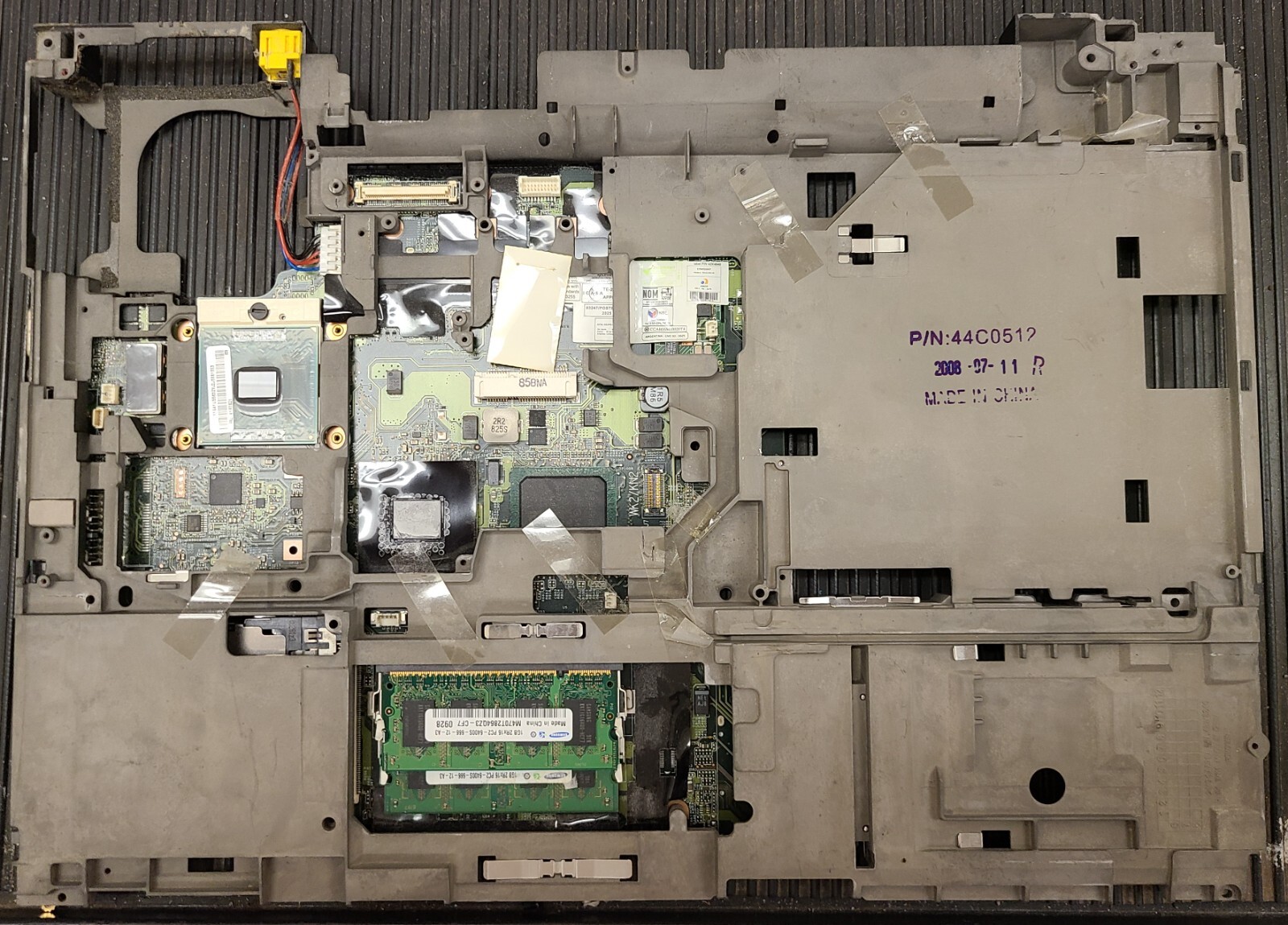 Genuine IBM / Lenovo ThinkPad R61e Intel Laptop Motherboard w Bracket 2GB 1.8GHz