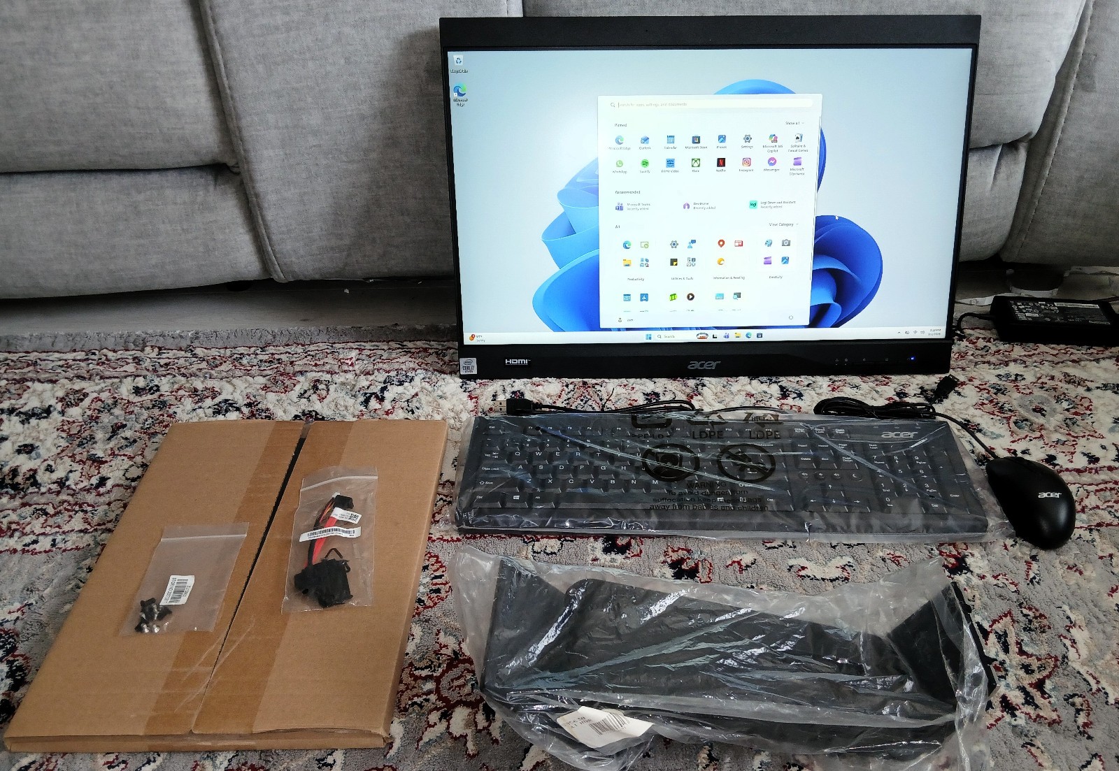 Acer Veriton Z4870G 24” All-in-One i7-10700, 16GB RAM, 256GB M.2 SSD, Win 11 Pro