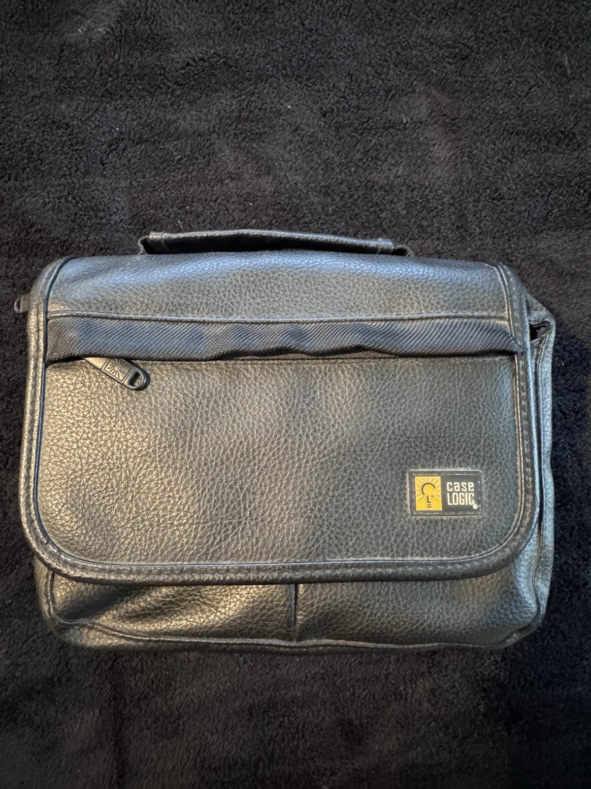 Case Logic Brief Case Messenger Bag Black Leather With Audio Jack
