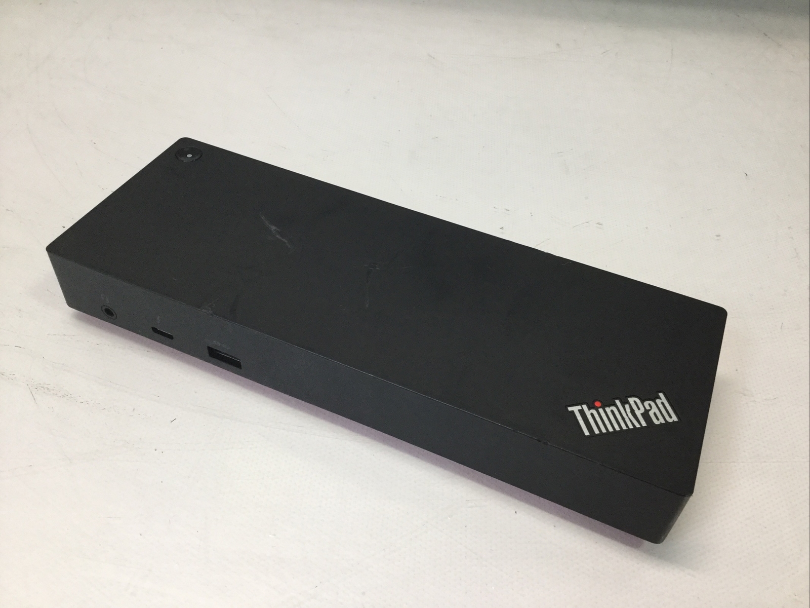 Lenovo DBB9003L1 ThinkPad Thunderbolt 3 Dock 40AC ThinkPad 25, T580, T480, T480s