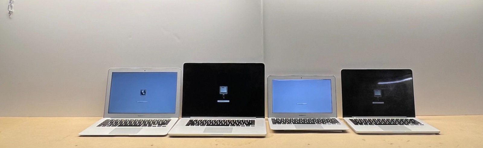 Lot of 4- MacBook Pro/ MacBook Air (2011-2014) - i5/i7  4GB-16GB RAM - 128GB SSD