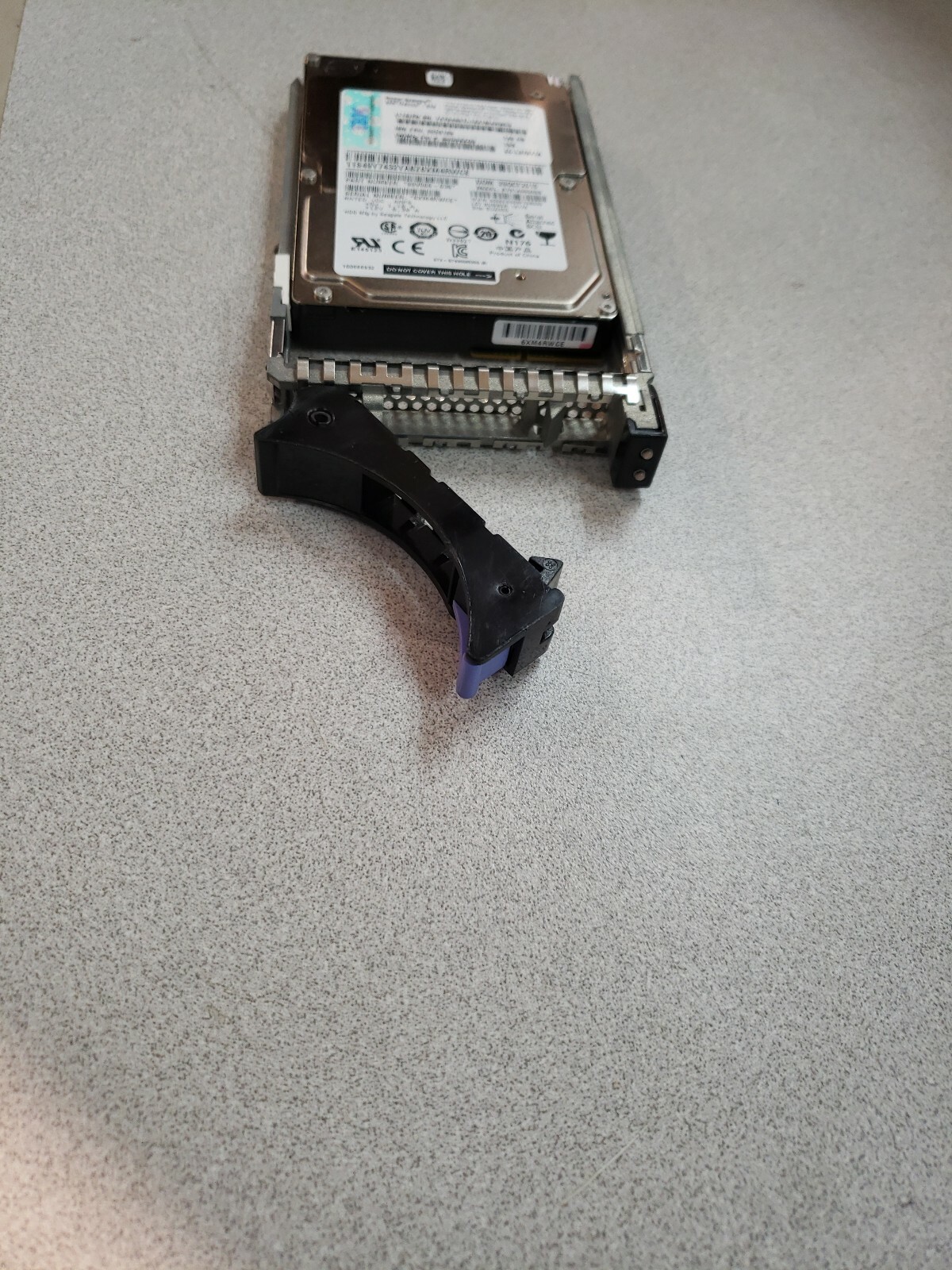 IBM PN: 00E6169 146gb 15k 2.5" SFF SAS Hard Drive  Seagate