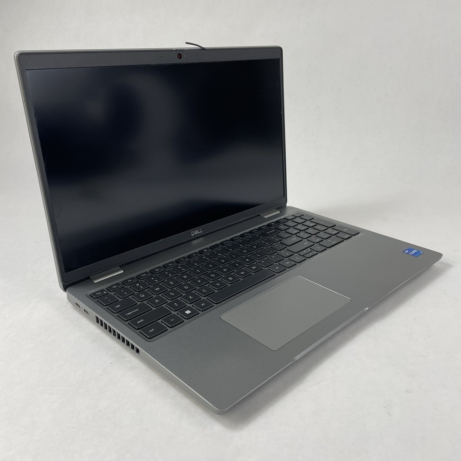 Dell Latitude 5520 15.6" i5-1145G7 1.50 GHz 16 GB RAM No SSD/OS/AC - READ