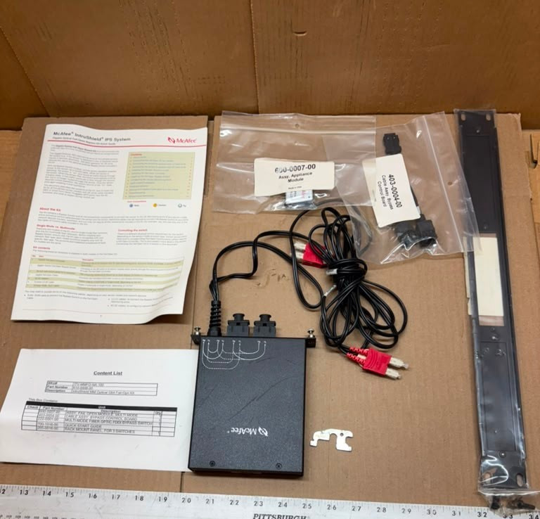 McAfee IntruShield MM Optical Gigabit Fail-Open Kit ITV-MMF0-NA-100 Complete